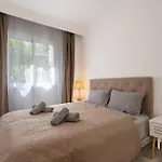 Dream Apartment In Puerto Banus